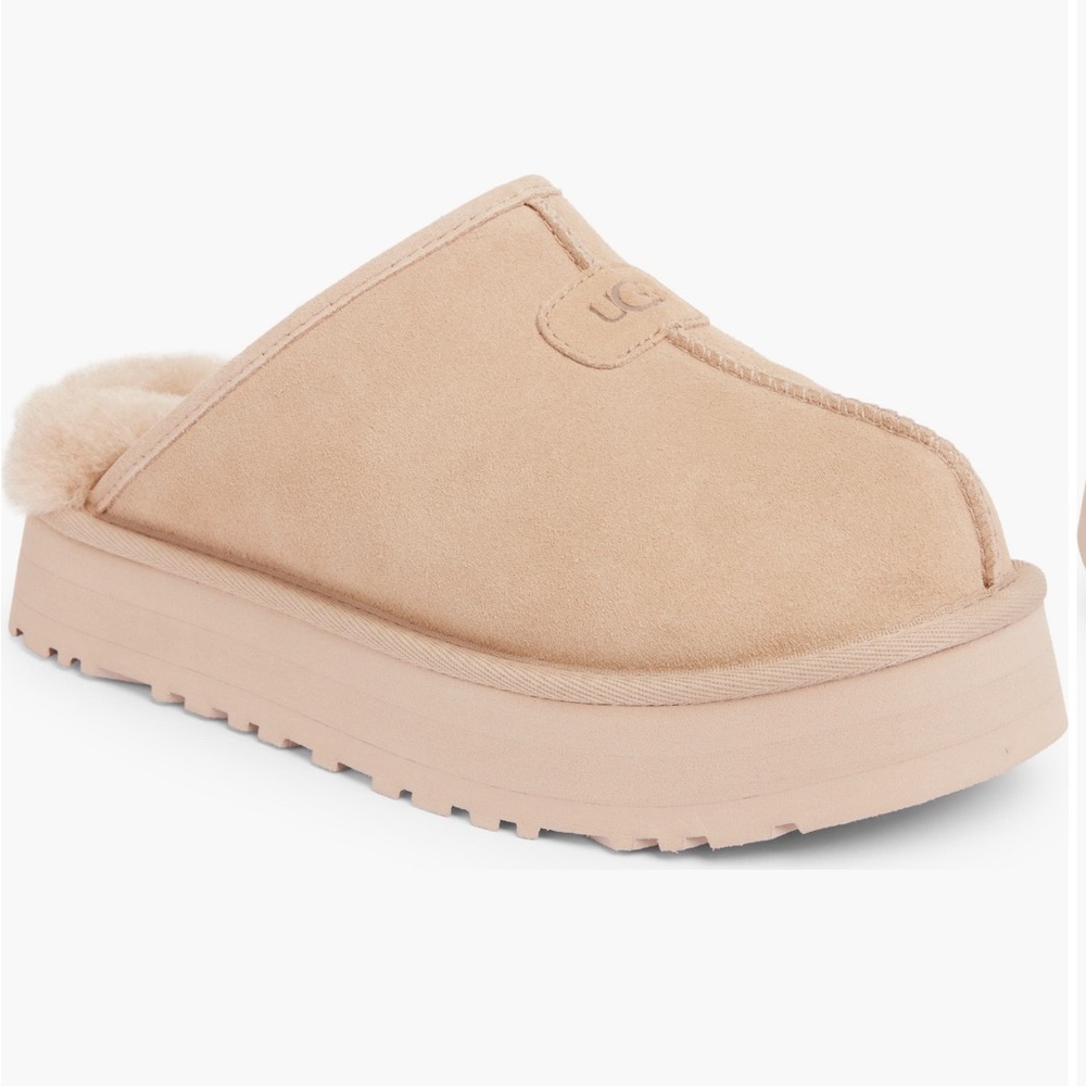 UGG Discoquette Slide Slipper size 8 women